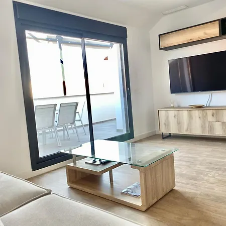 Luxury Penthouse With Pool Near Aparthotel *